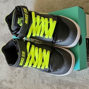 Nike SB sneakers